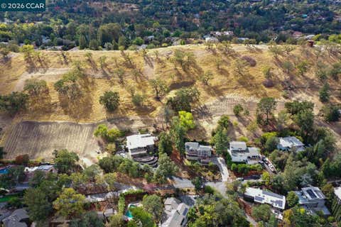 Photo of 457 Summit Rd Rd, Walnut Creek, CA 94598 (MLS # 41137554)