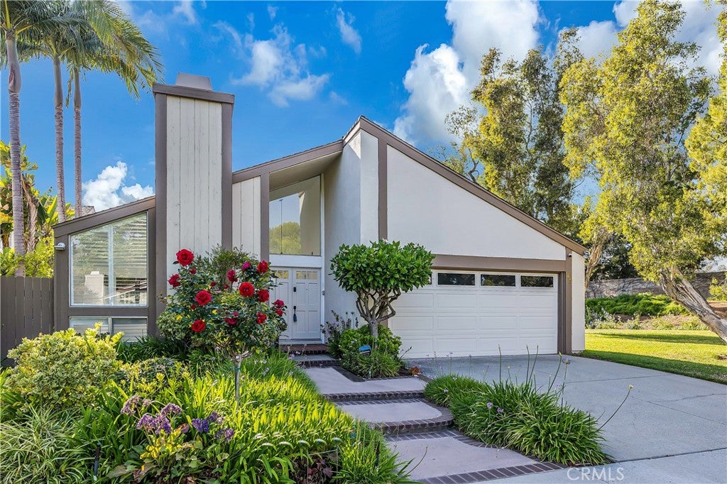 42 Almond Tree Ln, Irvine CA 92612 - Photo 32