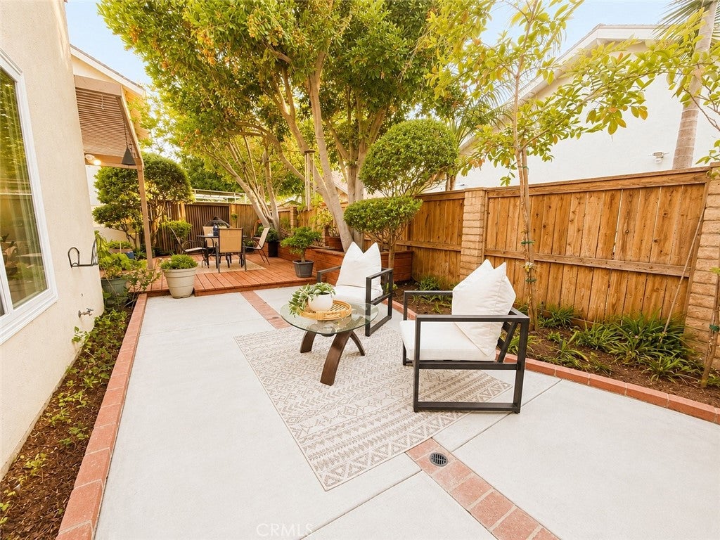 42 Almond Tree Ln, Irvine CA 92612 - Photo 41