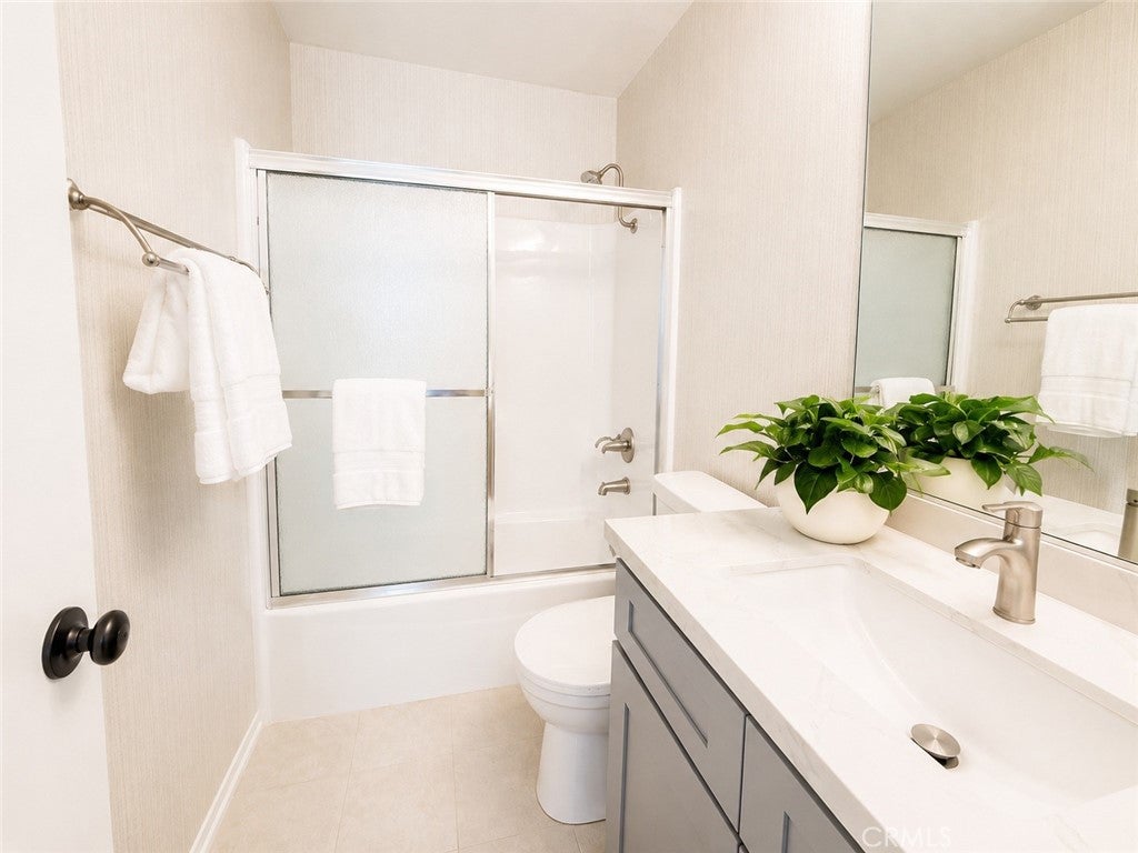 42 Almond Tree Ln, Irvine CA 92612 - Photo 20