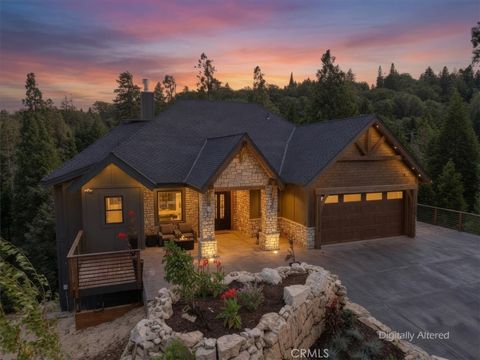 Photo of 175 Mill Pond RD, Lake Arrowhead, CA 92352 (MLS # IG26152023)