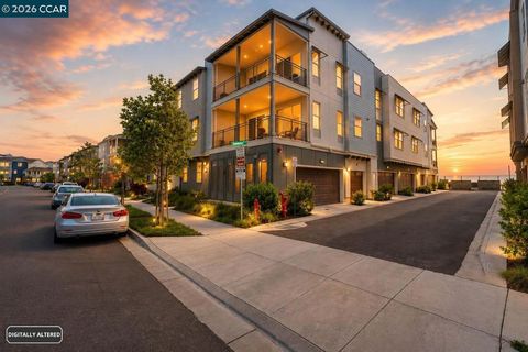 Photo of 9732 Seawind Way WAY, Newark, CA 94560 (MLS # 41136223)