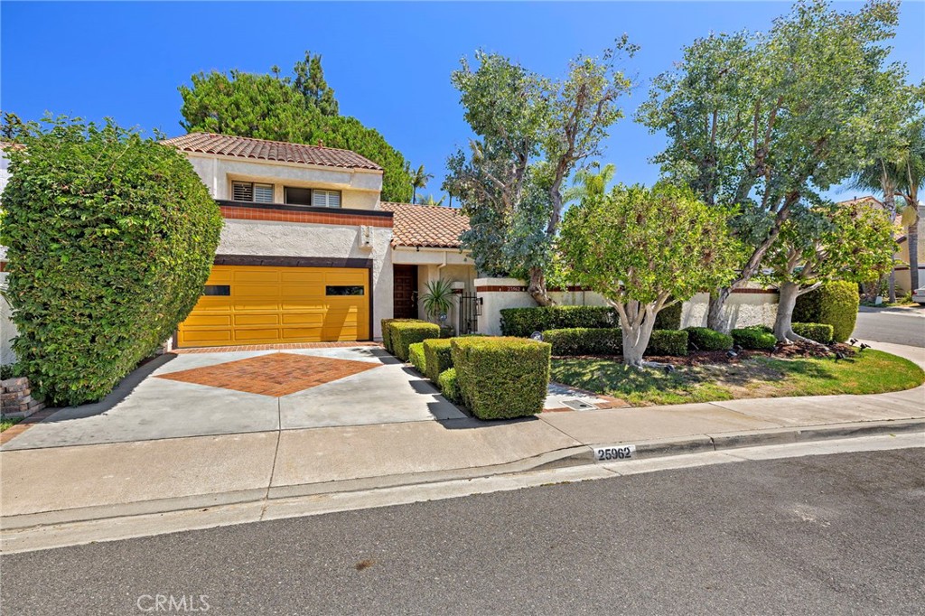 25962 Ernestine Court, Laguna Hills CA 92653 - Photo 10