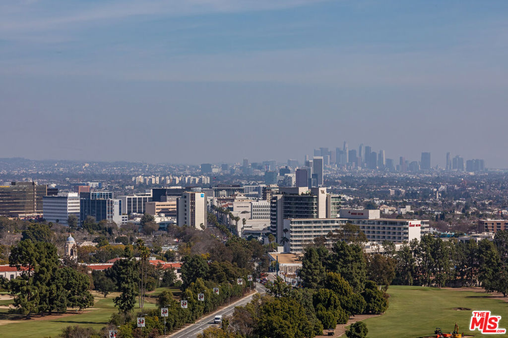 1200 Club View Drive