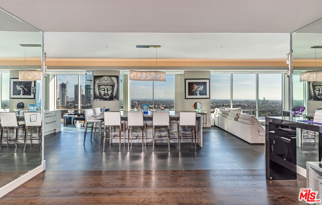 1200 Club View Drive