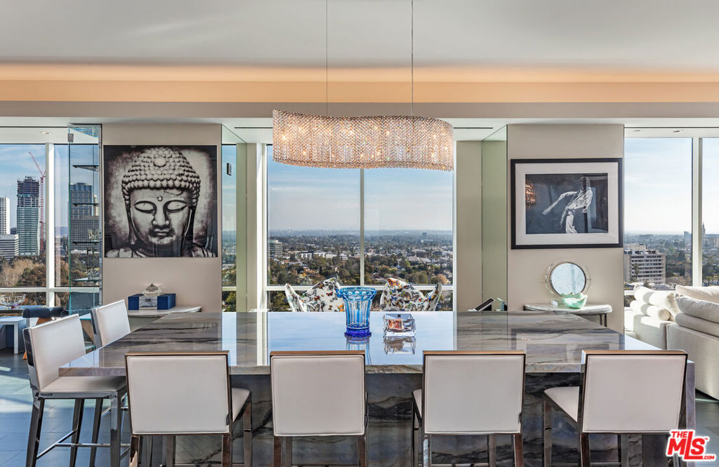 1200 Club View Drive