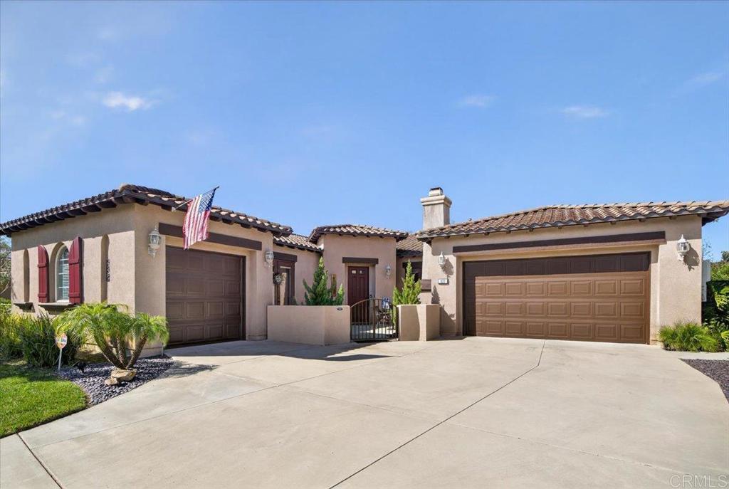 877 Hidden View Lane