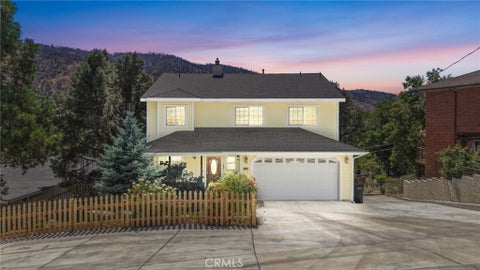 Photo of 6284 Apple Vista DR, Wrightwood, CA 92397 (MLS # CV26207150)