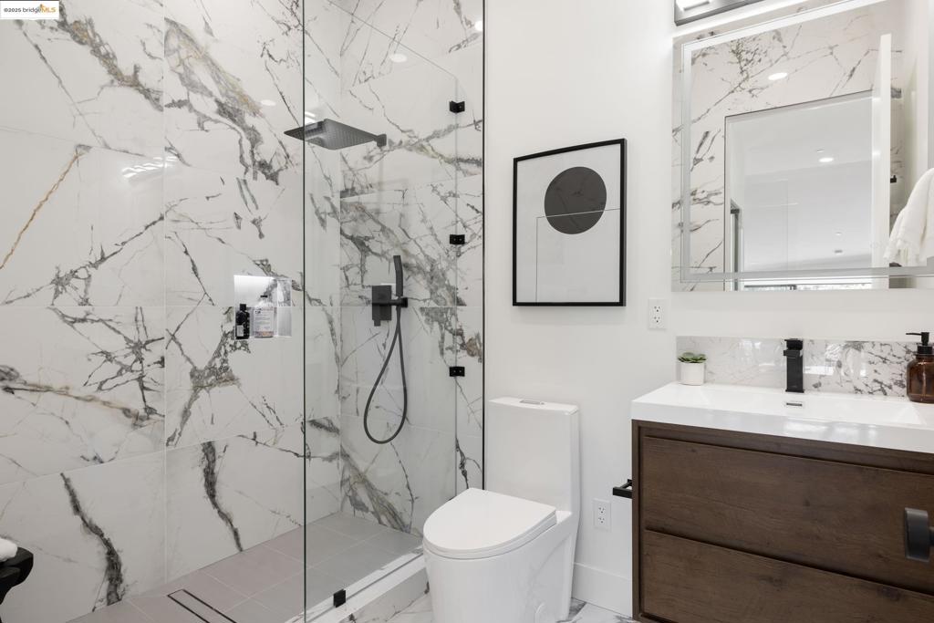 MONTCLAIR - Residential