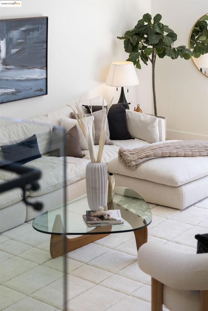 MONTCLAIR - Residential