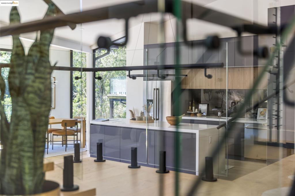 MONTCLAIR - Residential