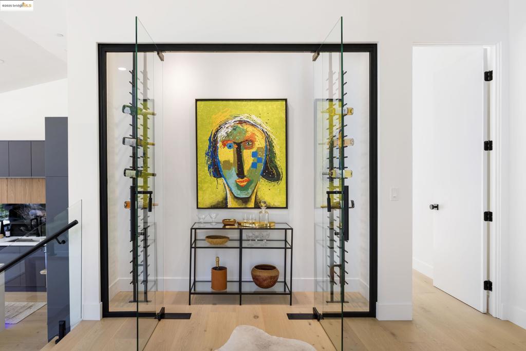 MONTCLAIR - Residential