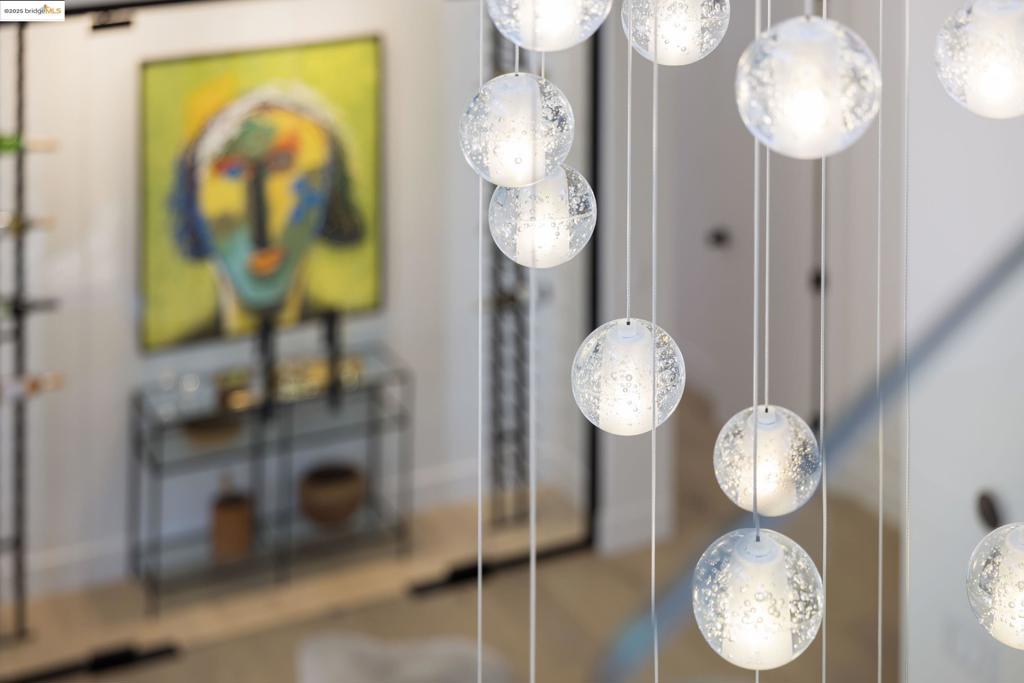 MONTCLAIR - Residential