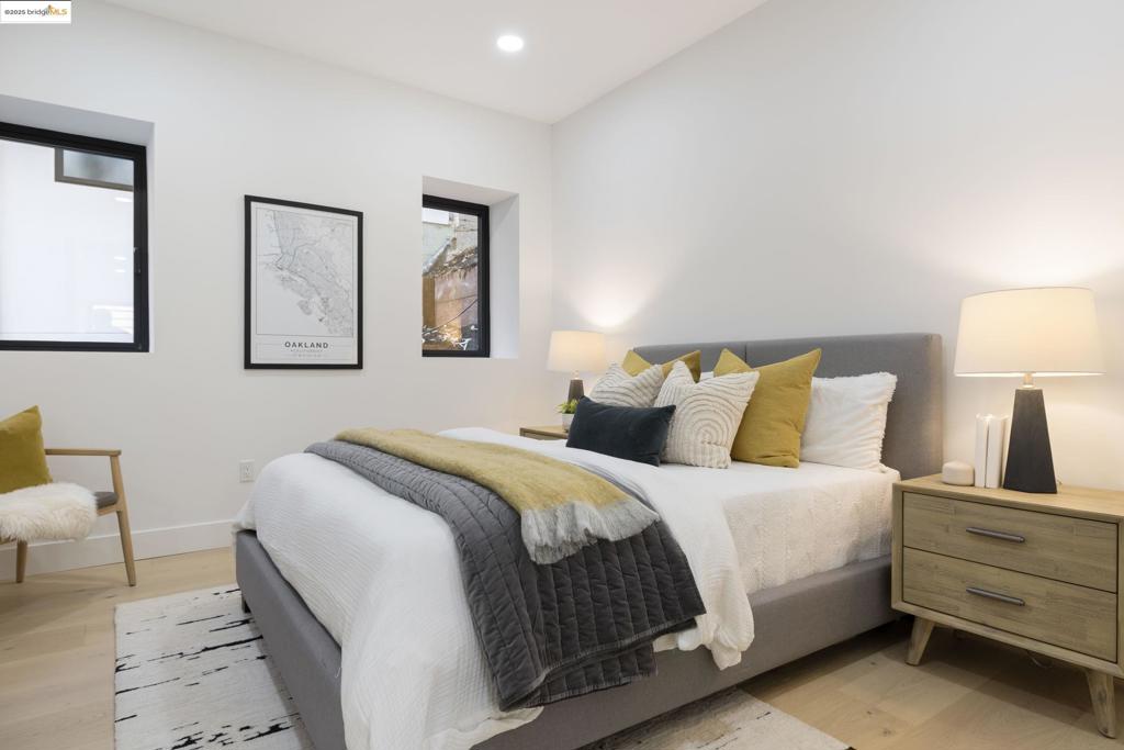 MONTCLAIR - Residential