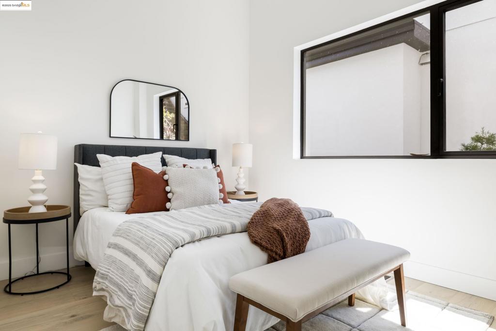 MONTCLAIR - Residential