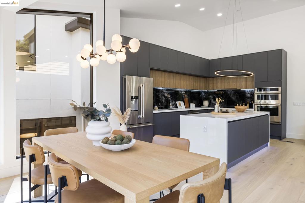 MONTCLAIR - Residential