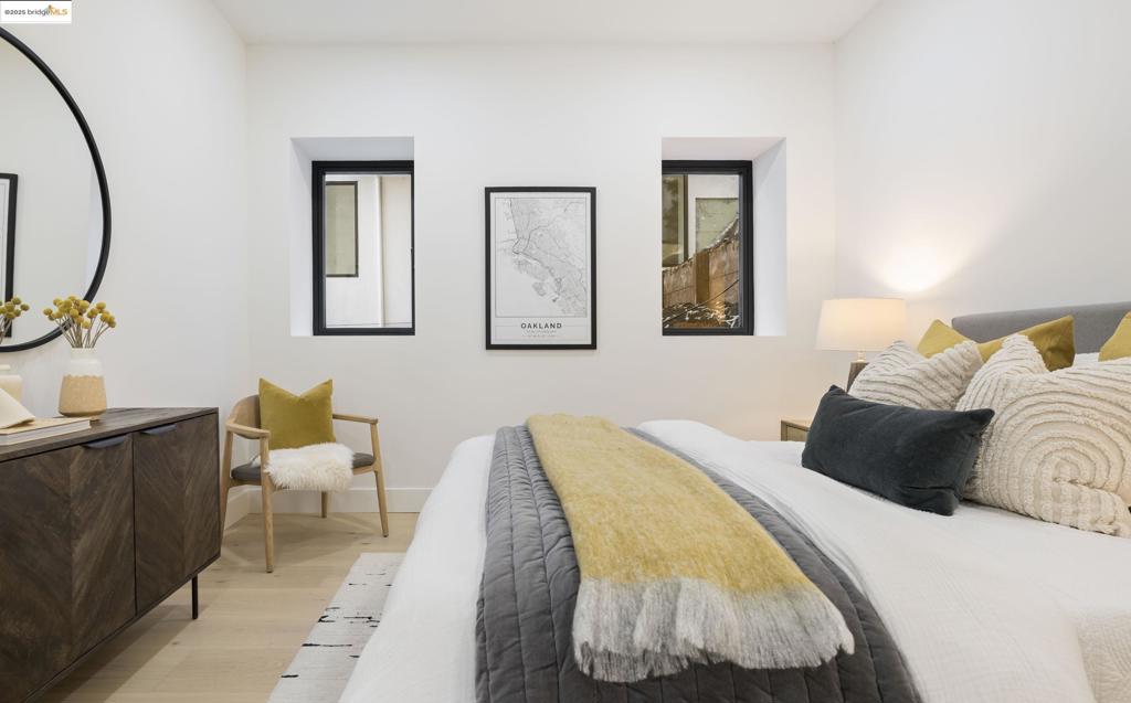 MONTCLAIR - Residential