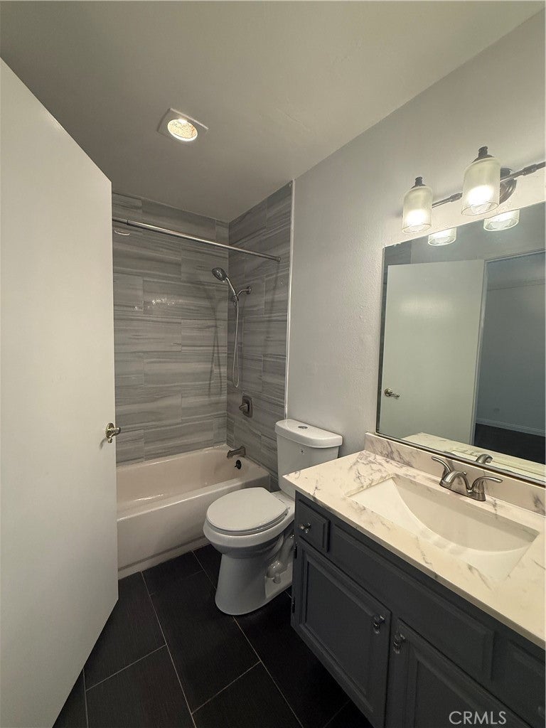 300 Cagney 115, Newport Beach CA 92663 - Photo 9
