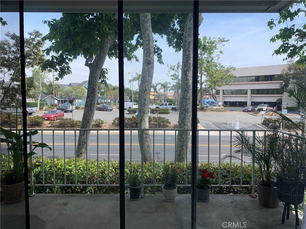 300 Cagney, Newport Beach CA 92663 - Photo 6