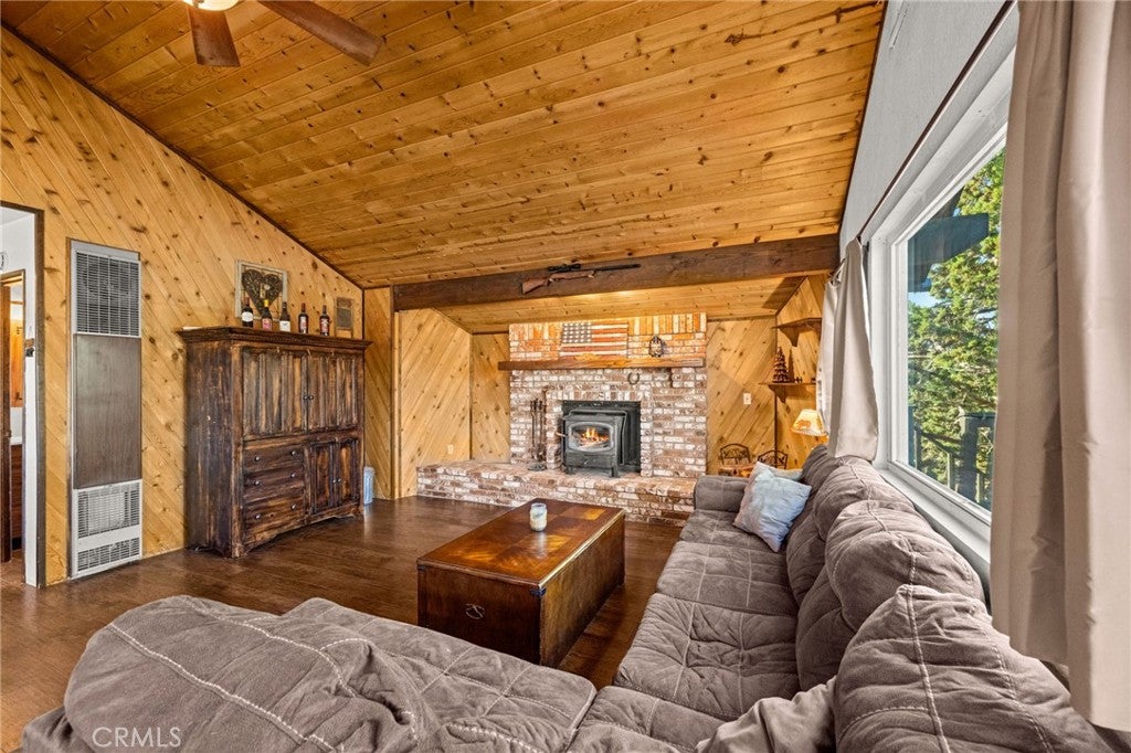 1627 Baldwin Lake