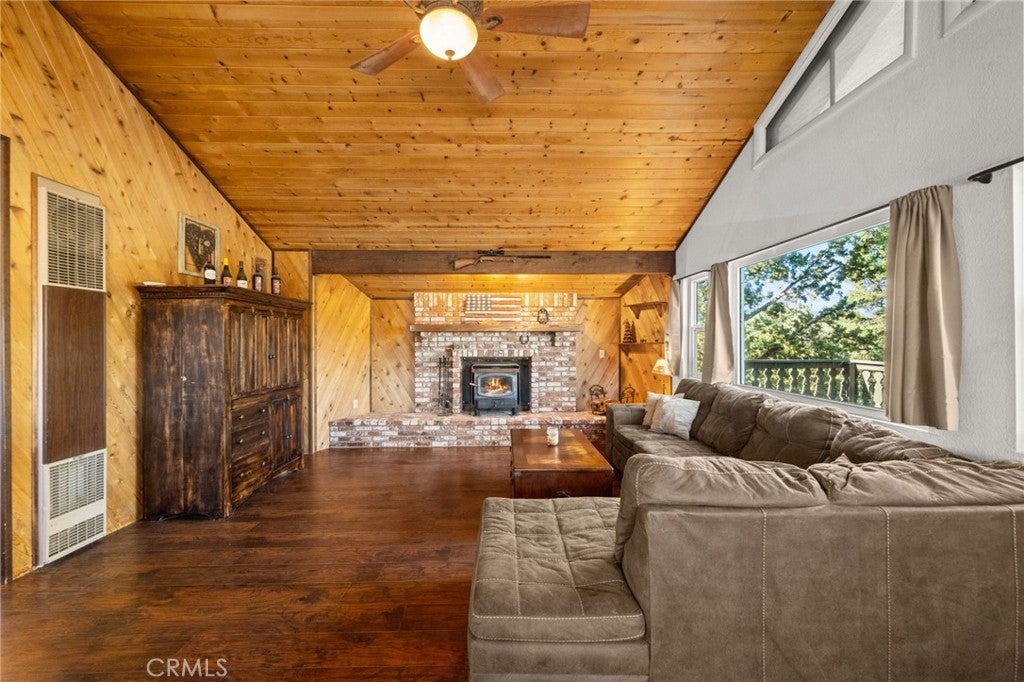 1627 Baldwin Lake