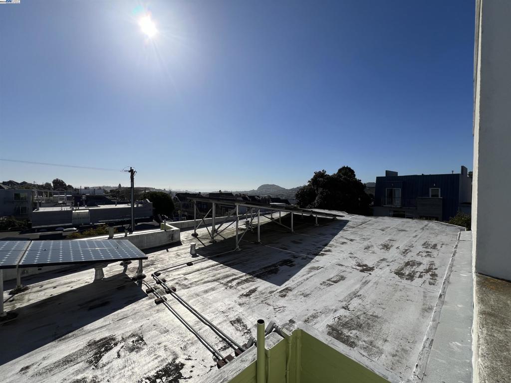 BERNALHETS - Residential Lease
