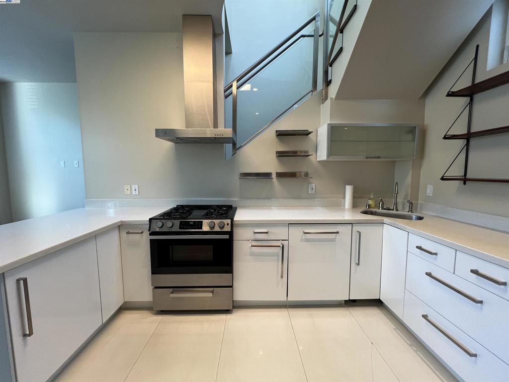 BERNALHETS - Residential Lease