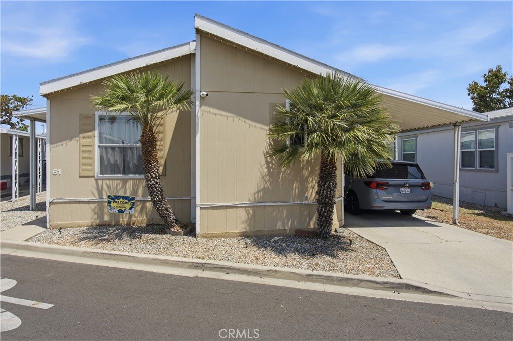 2755 Arrow Highway 61