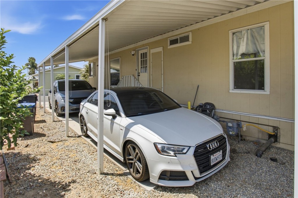 2755 Arrow Highway 61