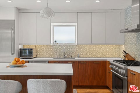 Photo of 1954 Federal Avenue, Los Angeles, CA 90025 (MLS # 26867703)