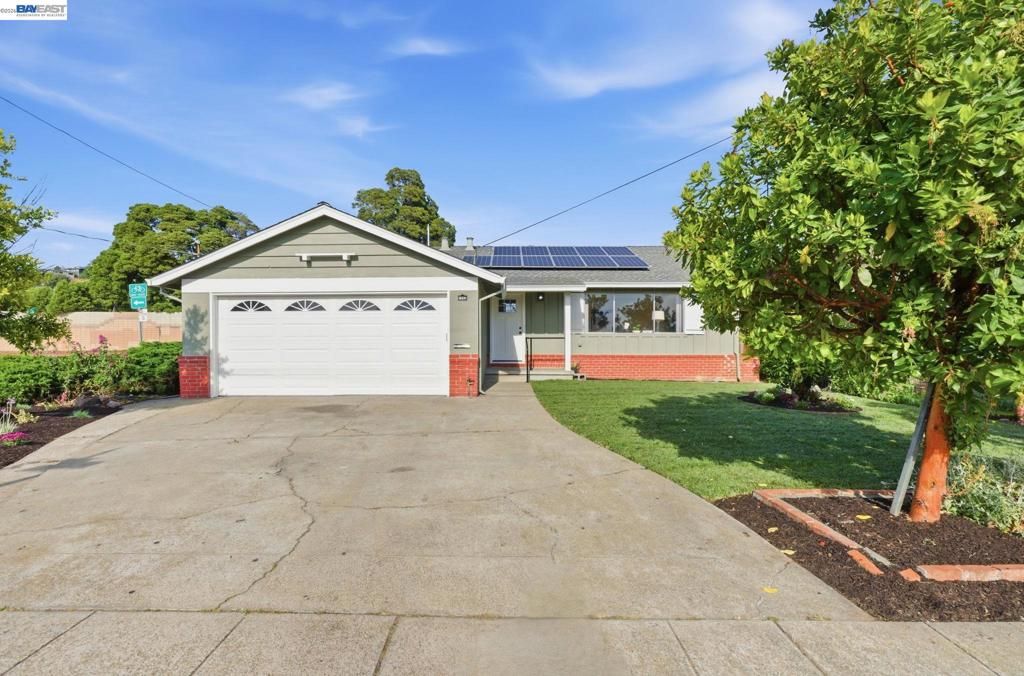 Photo of 1902 Evergreen Ave Ave, San Leandro, CA 94577 (MLS # 41131269)