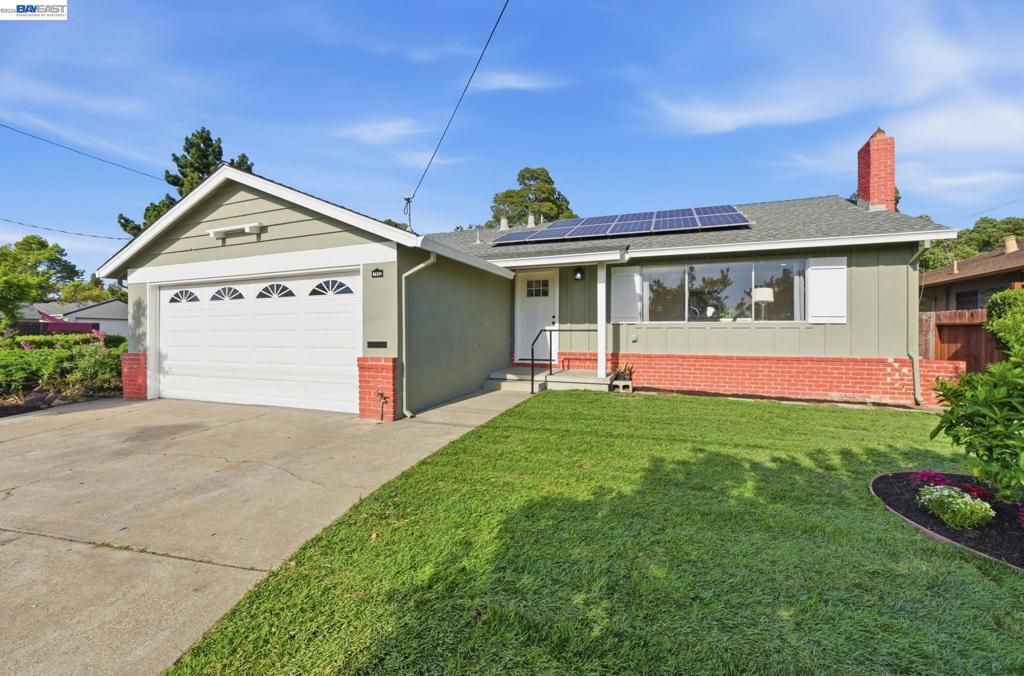 Photo of 1902 Evergreen Ave Ave, San Leandro, CA 94577 (MLS # 41131269)