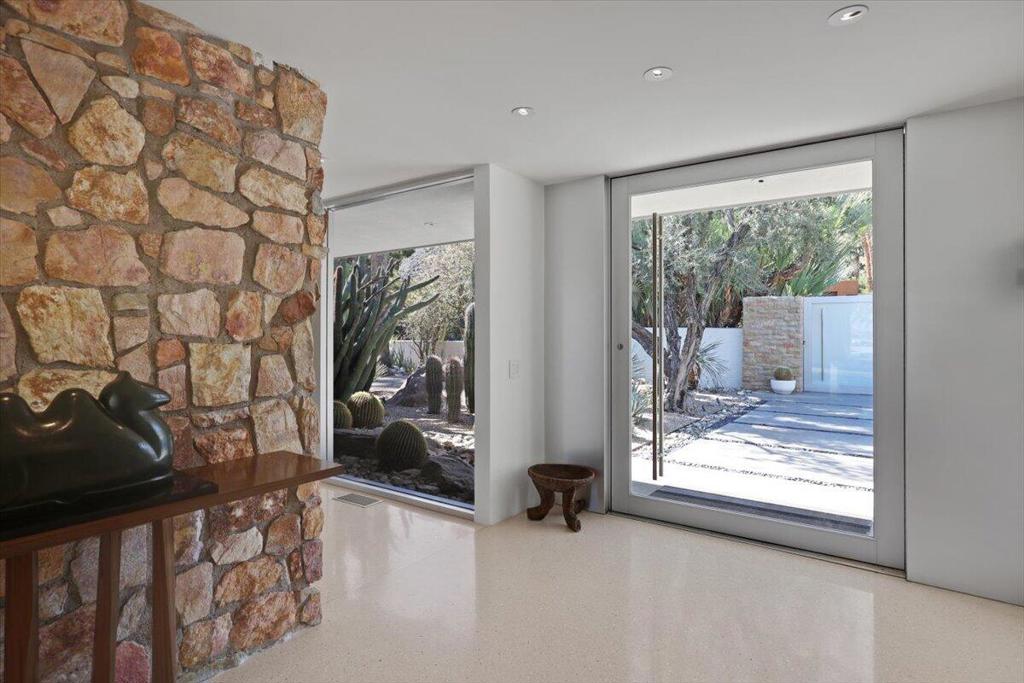 70662 Placerville Road