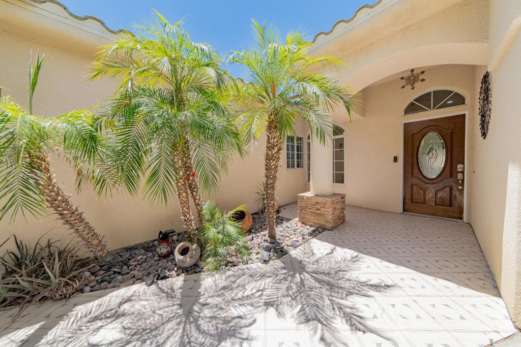 31795 Avenida Del Yermo