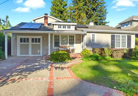 Photo of 263 Santa Margarita Avenue, Menlo Park, CA 94025 (MLS # ML82025001) Photo of 263 Santa Margarita Avenue, Menlo Park, CA 94025 (MLS # ML82025001)