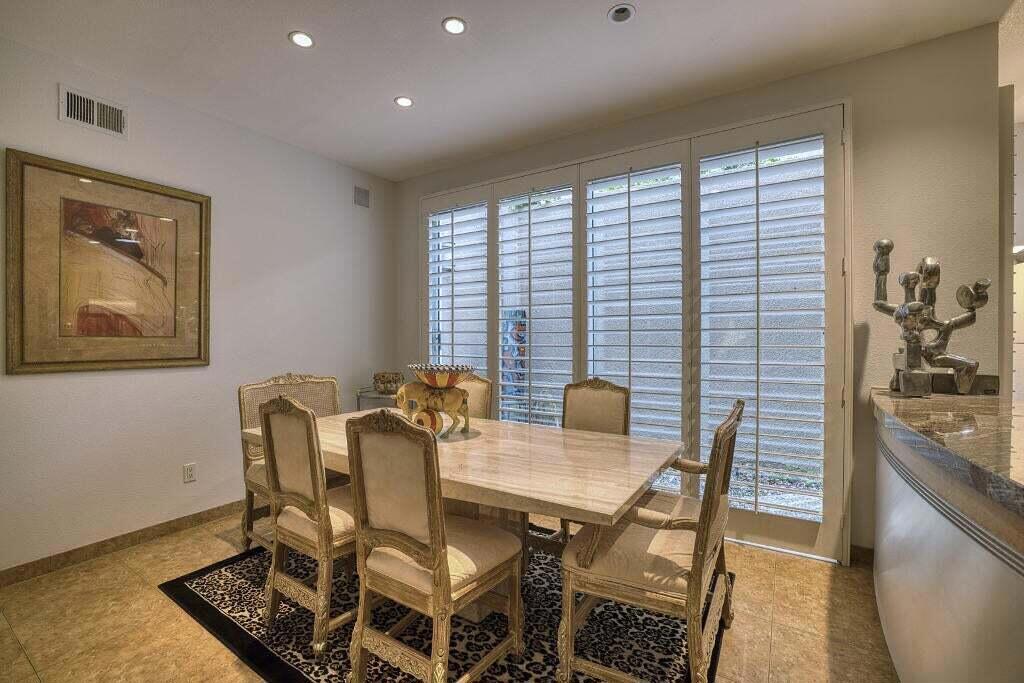 Lake Mirage Racquetball Club - Residential Lease