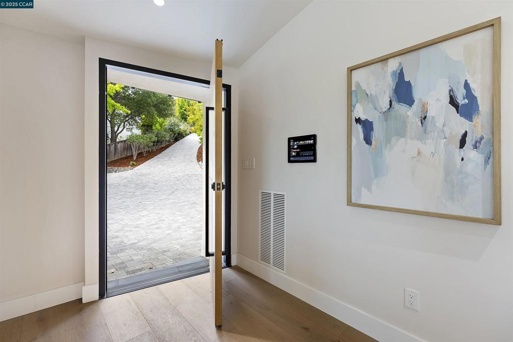 DEL REY - Residential