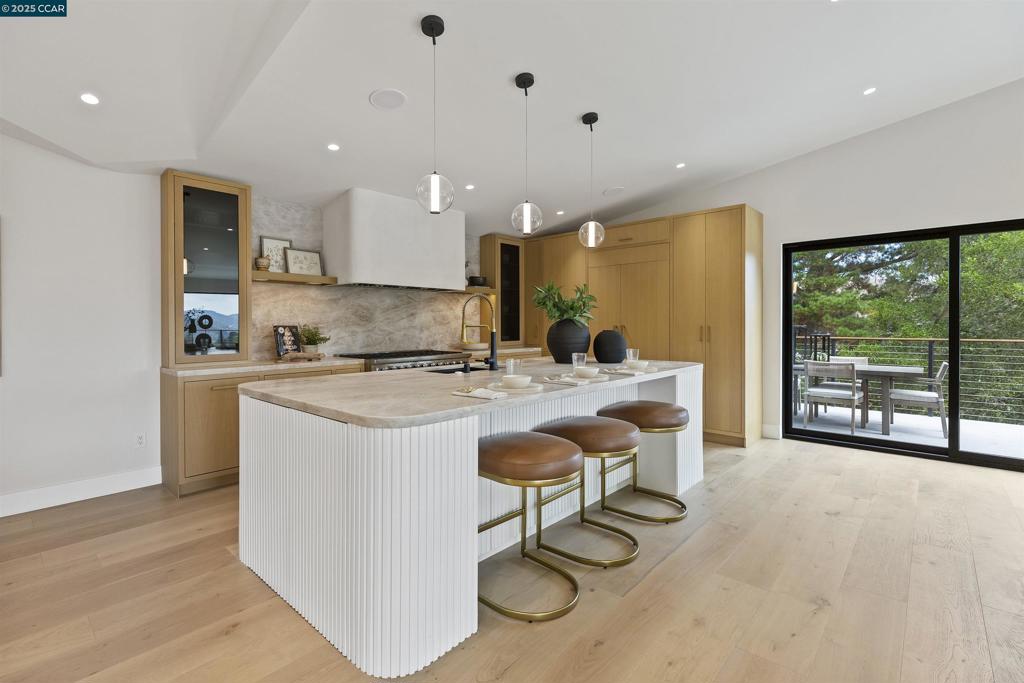 DEL REY - Residential