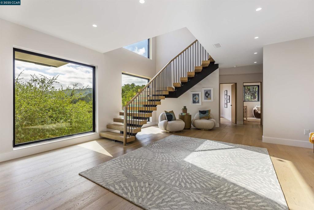 DEL REY - Residential