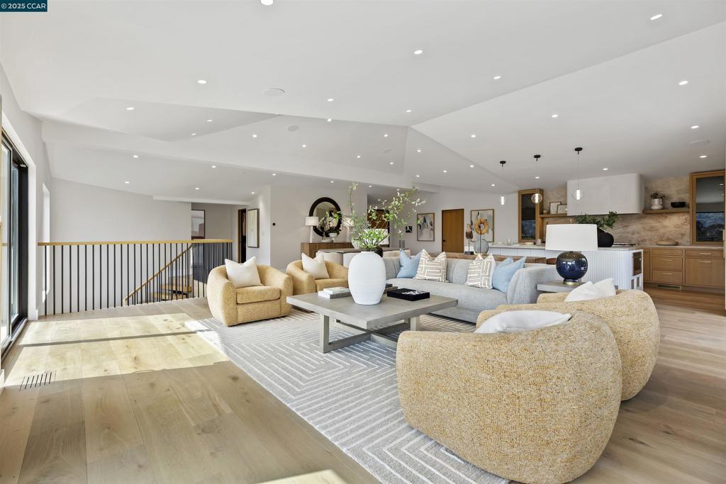 DEL REY - Residential