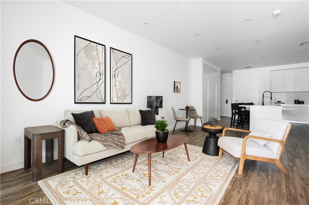 118 Astronaut Ellison S Onizuka Street 601