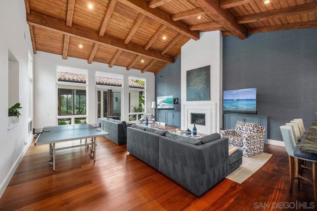 Rancho Santa Fe - Residential