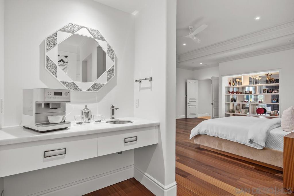 Rancho Santa Fe - Residential