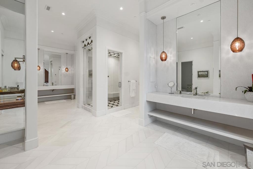 Rancho Santa Fe - Residential