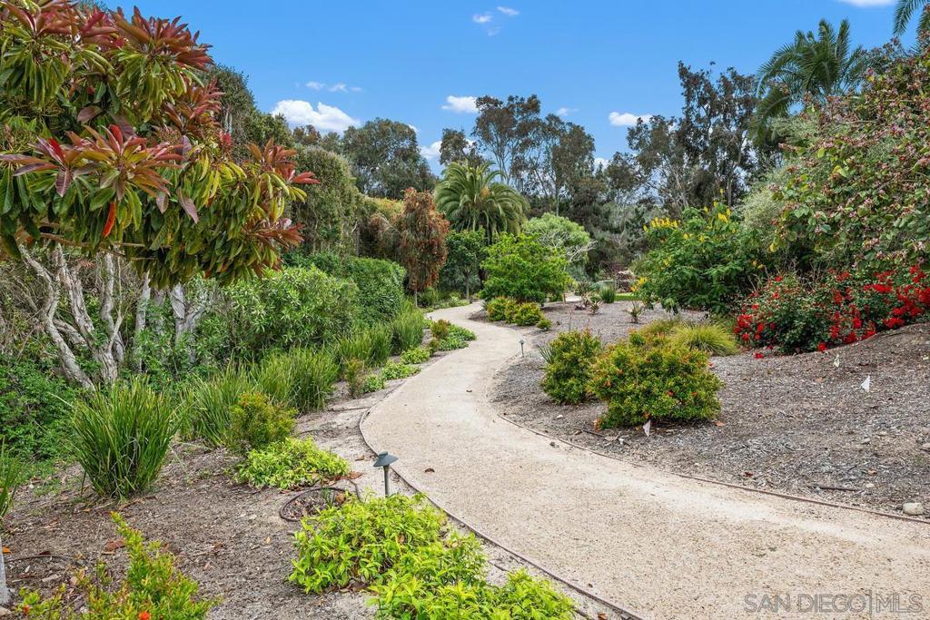 Rancho Santa Fe - Residential