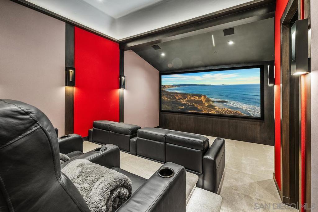 Rancho Santa Fe - Residential