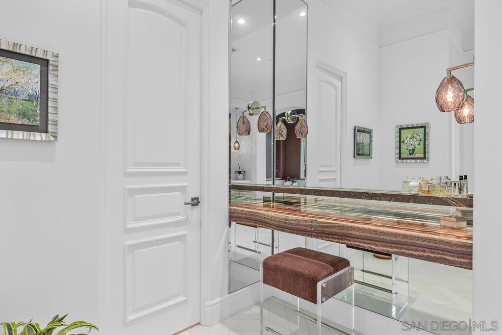 Rancho Santa Fe - Residential