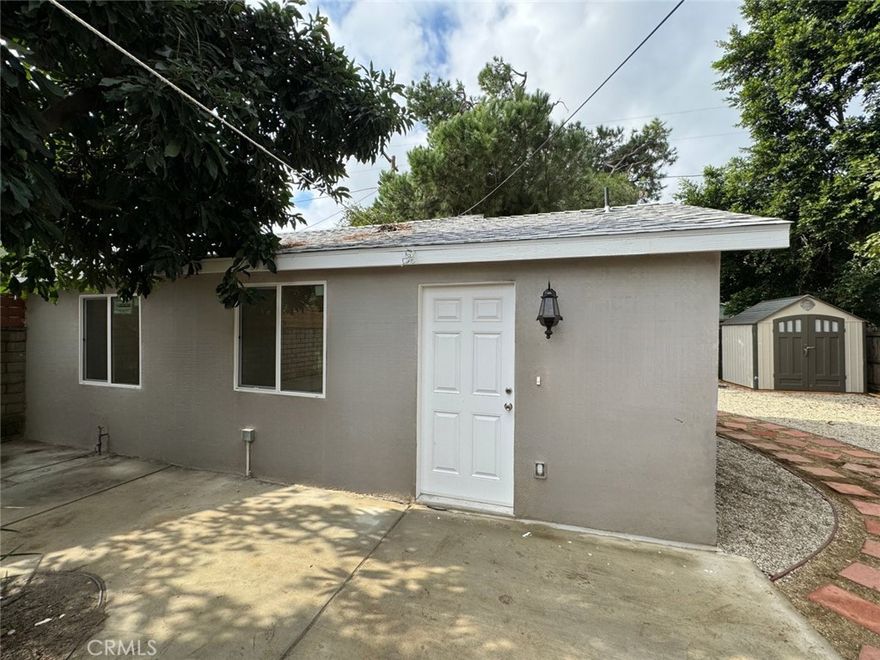 Beautifully updated 2-bedroom, 1-bathroom ADU for rent in the heart of Reseda, offering 512 square feet of well-designed living space. This newly completed unit features brand new laminate flooring throughout, recessed and natural lighting, and a bright, open layout that feels both spacious and modern. Located in a prime residential area, this ADU offers privacy, comfort, and convenience, just minutes from shopping, dining, and major freeways. A rare opportunity to enjoy a fresh, stylish living space in one of Reseda’s most desirable neighborhoods.
