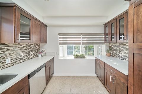14710 Parron Avenue Gardena CA 90249