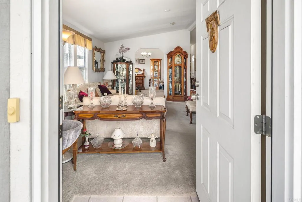 Vista, California 92084, United States, 2 Bedrooms Bedrooms, ,2 BathroomsBathrooms,Residential,Active,219499